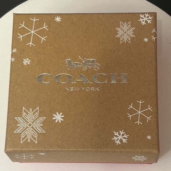 New Coach 3 pairs earring sets new with box - Picture 2 of 3